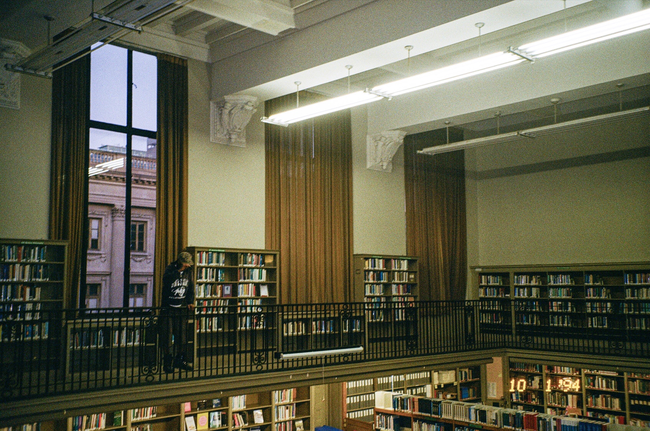 Wide Fith and Saint library interior fashion photo