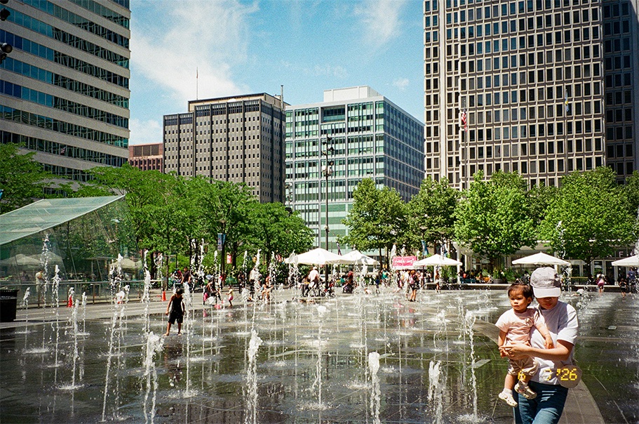 Wide 35mm view of Dilworth Park fountains in Center City